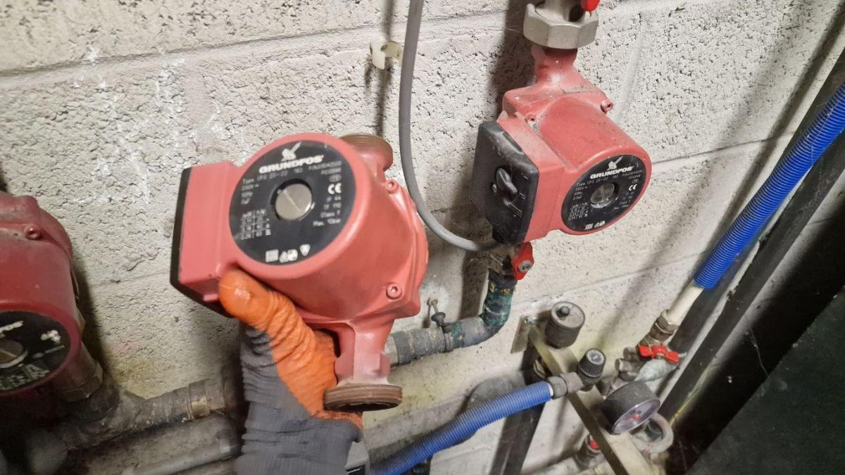 Circulateur pour Chauffage Central - Installation & Réparation